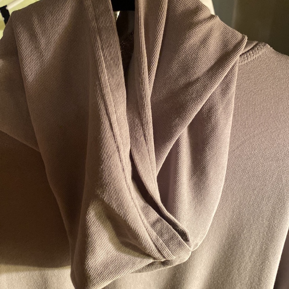 Gray Hooded Sweatshirt. - Picture 3 of 5